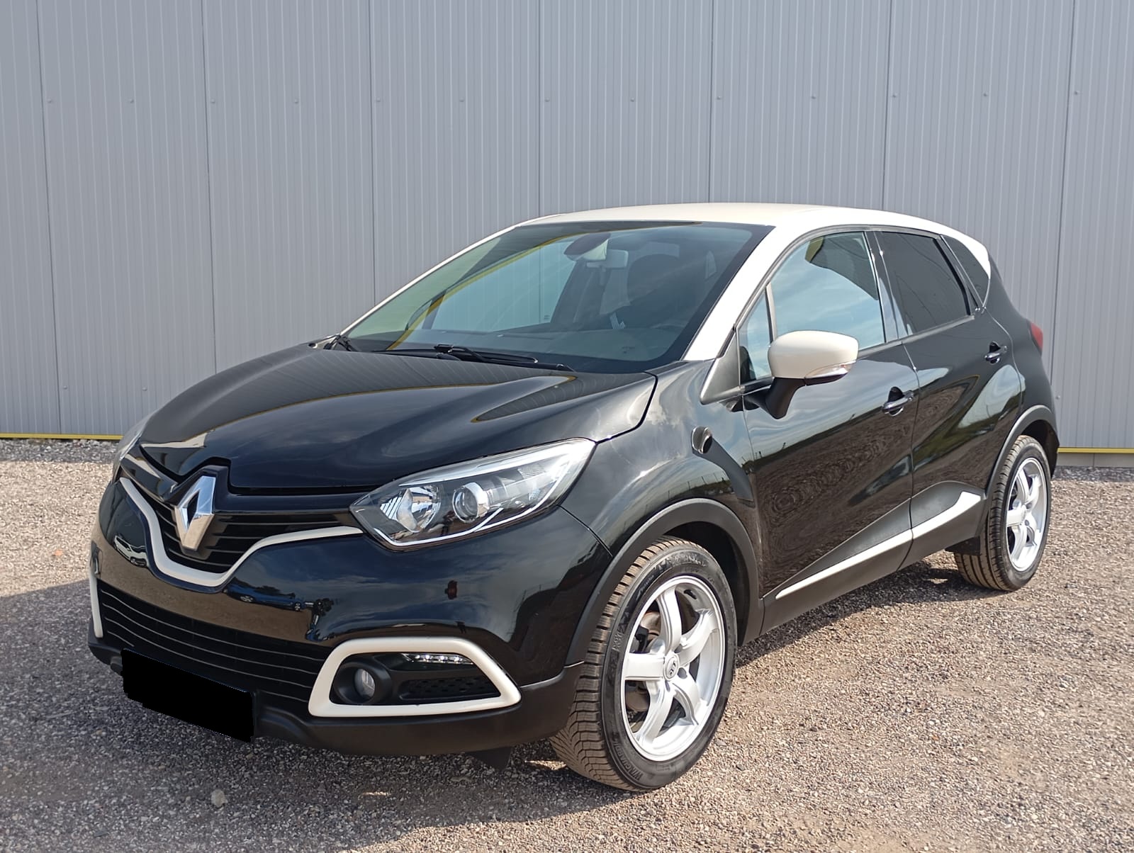 – VENDU – RENAULT CAPTUR 0.9 ENERGY LUXE 90CH