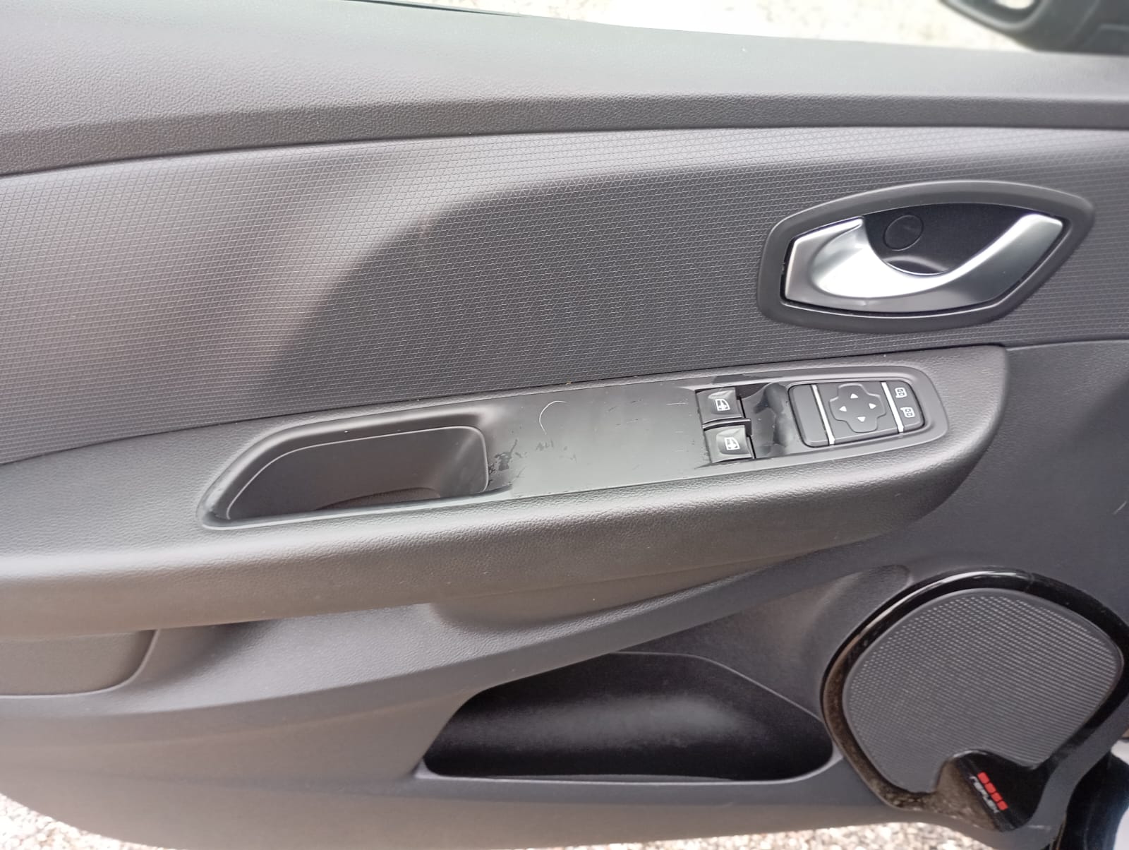 WhatsApp Image 2025-10-08 à 18.01.22_fd5ea865