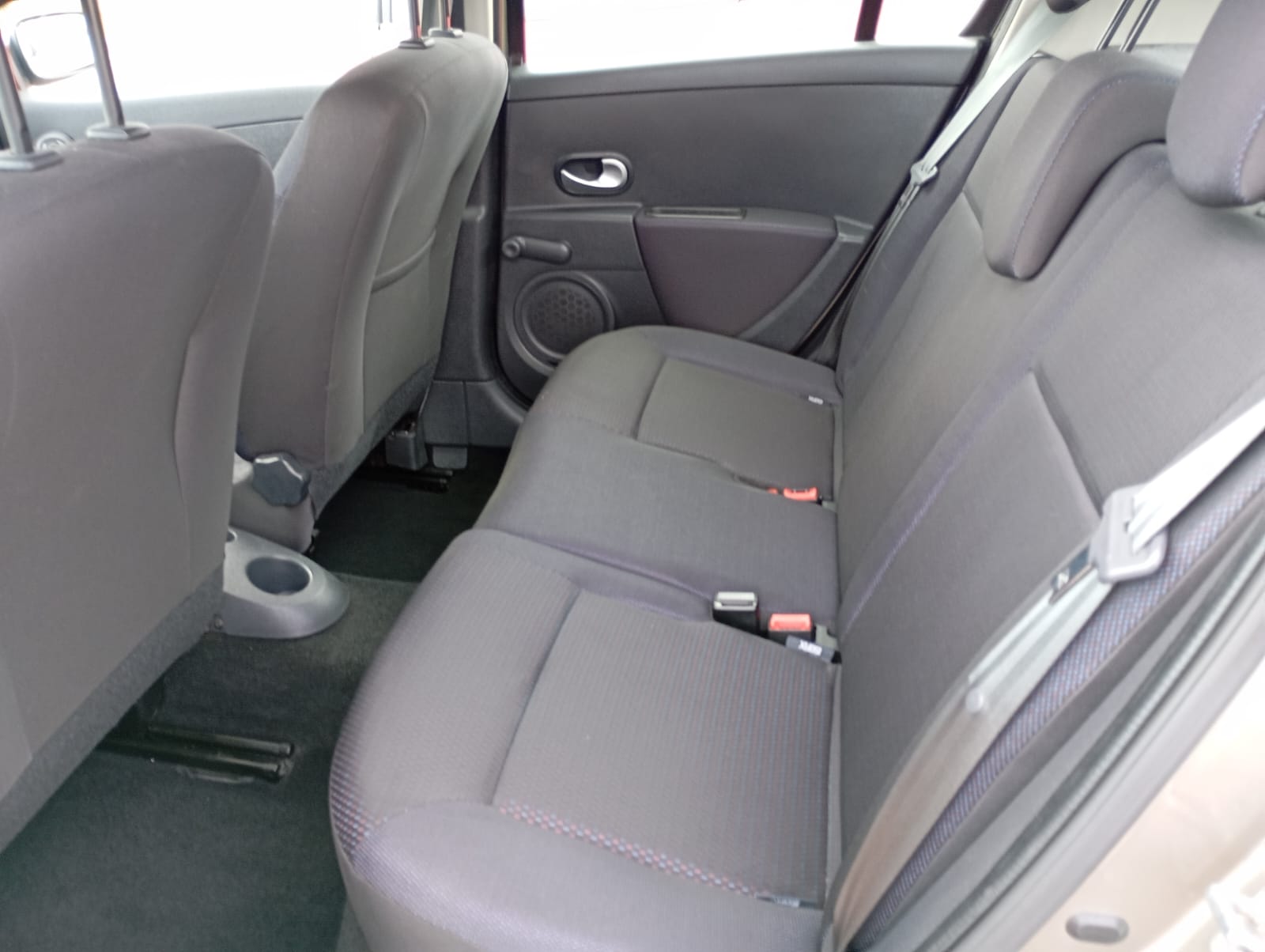 WhatsApp Image 2025-10-21 at 09.47.25