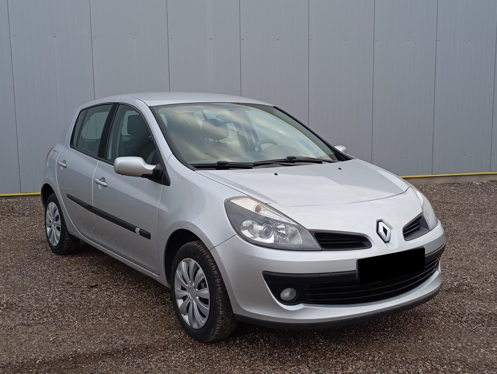 WhatsApp Image 2025-12-17 at 10.30.42 (1)