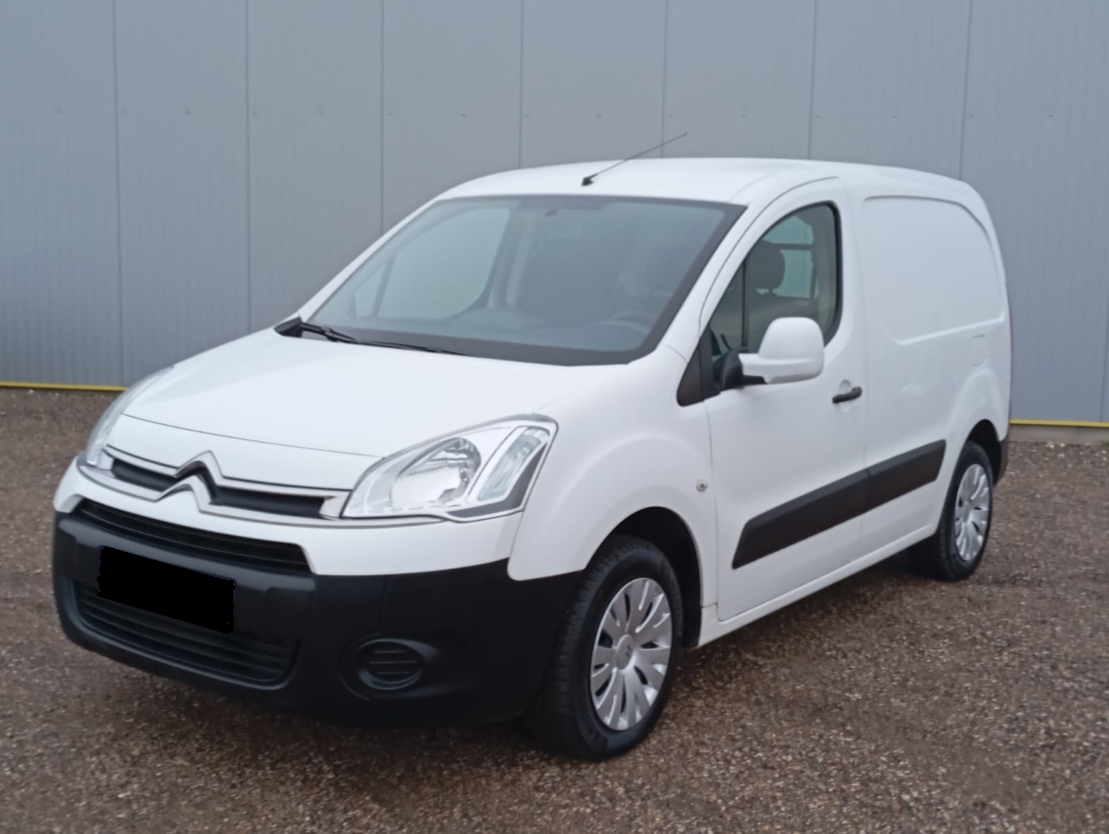 CITROËN BERLINGO 1.6 HDI L1 75CH