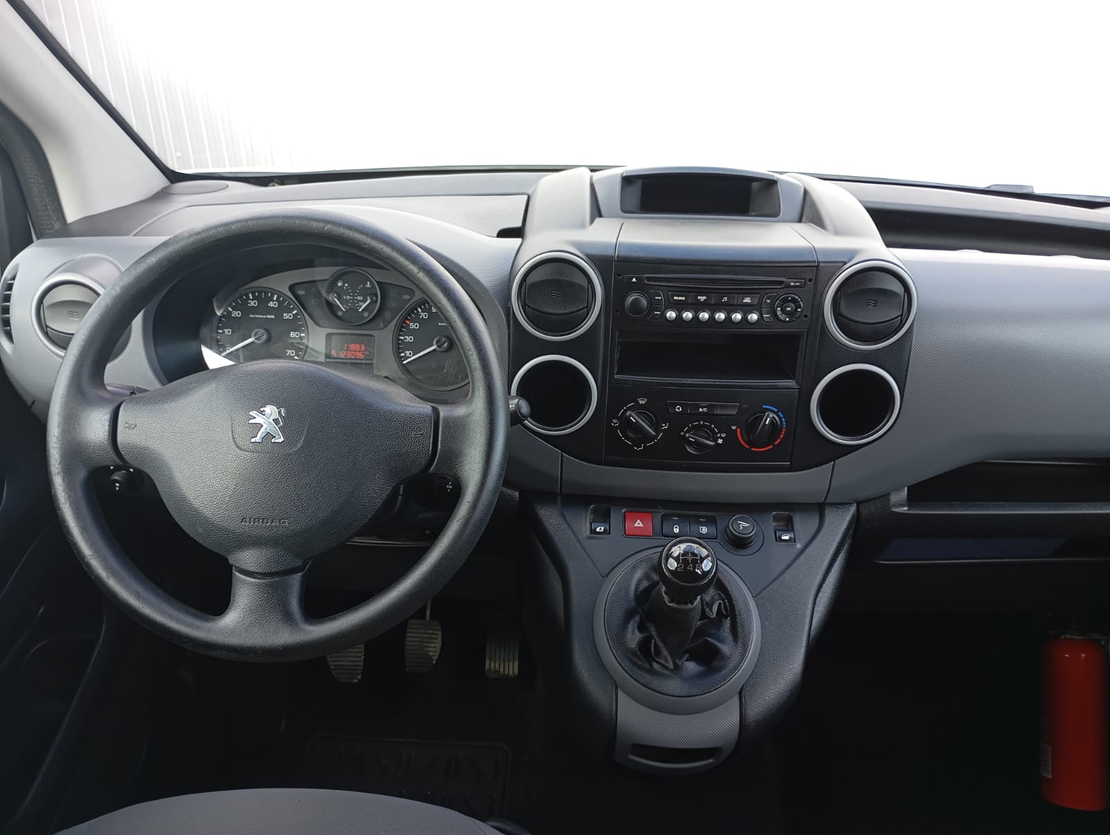 WhatsApp Image 2026-03-12 at 16.47.30