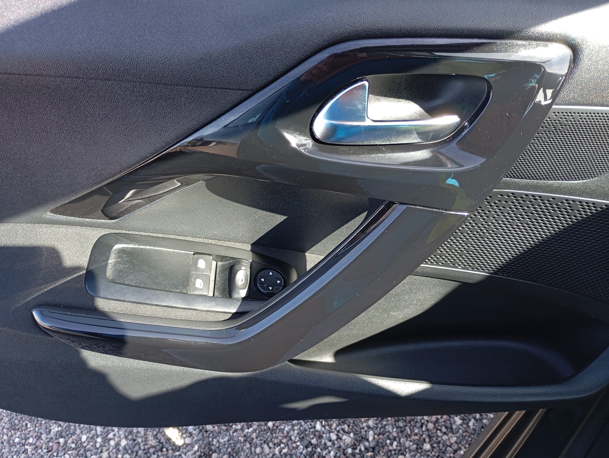 WhatsApp Image 2026-03-17 at 11.19.39 (1)