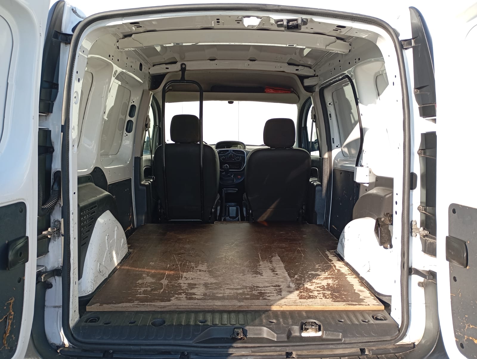 WhatsApp Image 2026-03-18 at 17.19.36 (1)