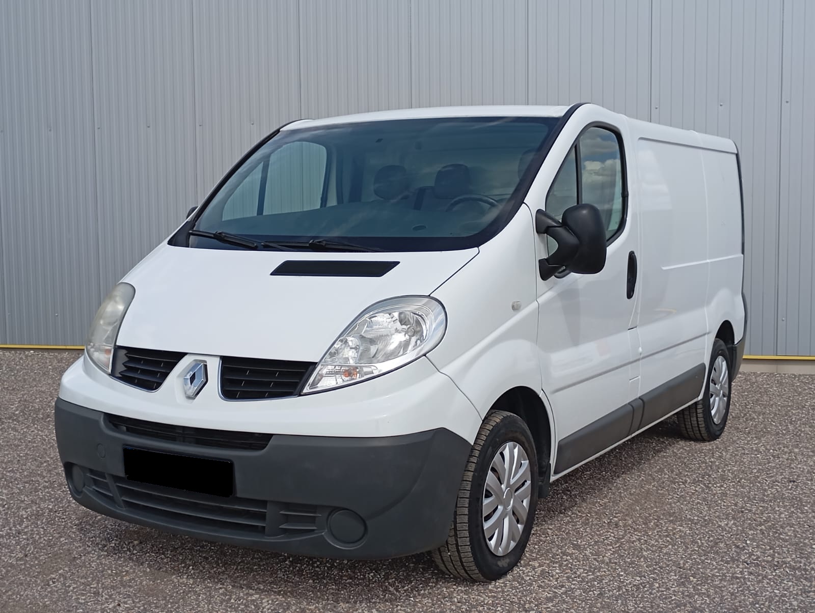 RENAULT TRAFIC 2.0 DCI L1 H1 2.7T