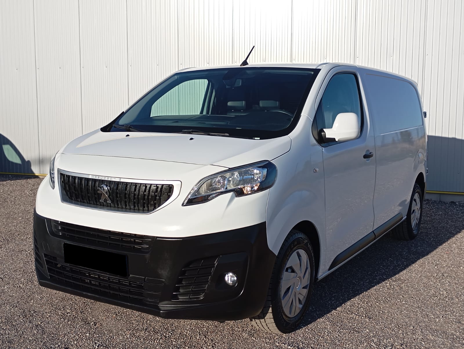 PEUGEOT EXPERT 2.0 Blue HDI PREMIUM L2 122CH