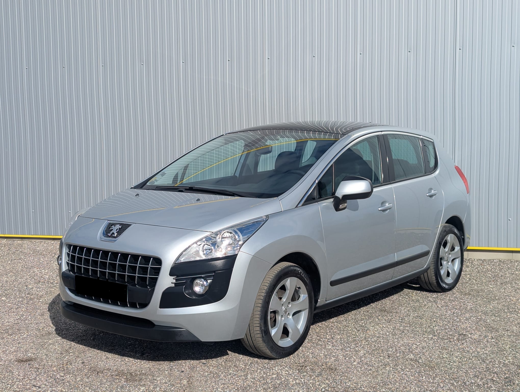 PEUGEOT 3008 1.6 HDI PREMIUM PACK 110CH