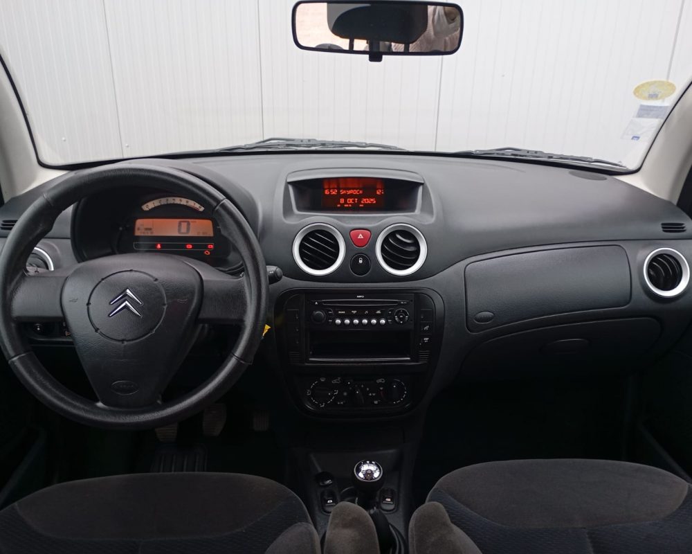 WhatsApp Image 2025-10-08 at 18.02.29 (2)